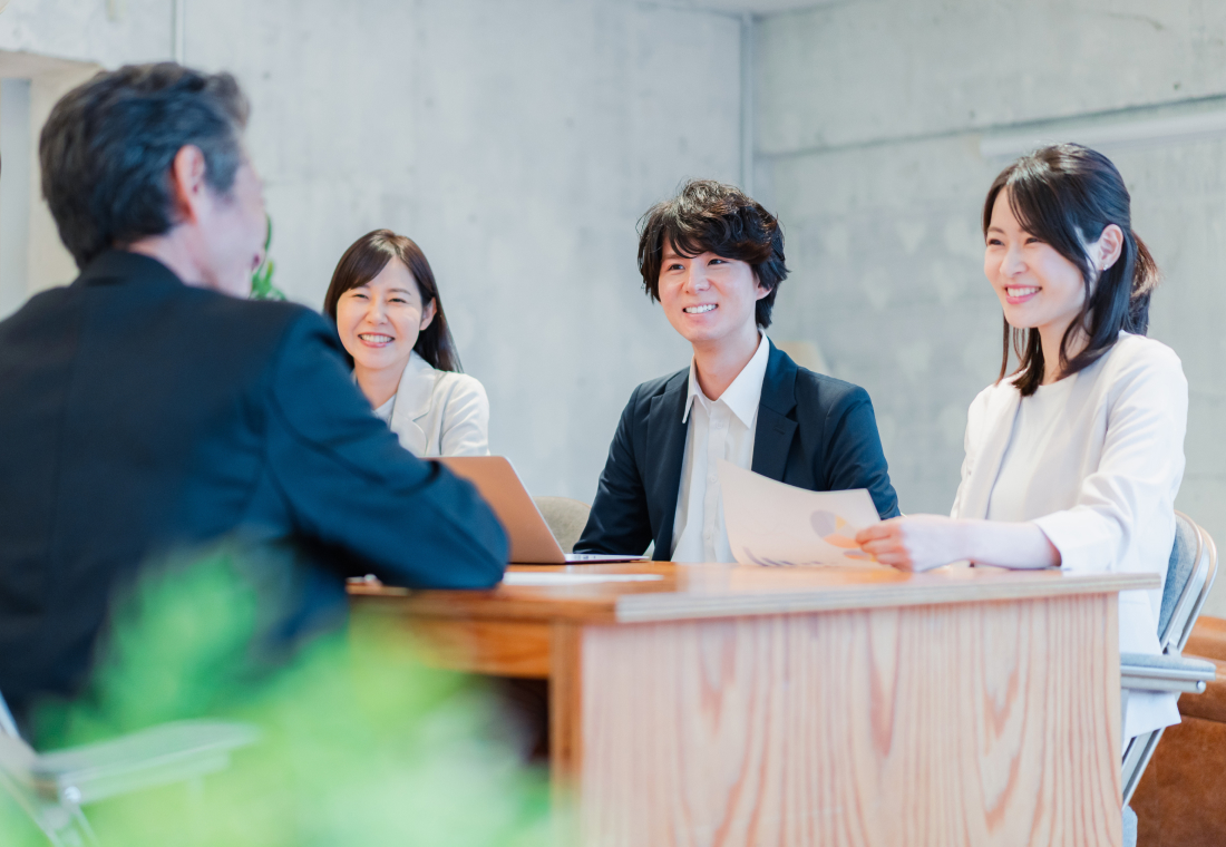 社内ミーティングの様子