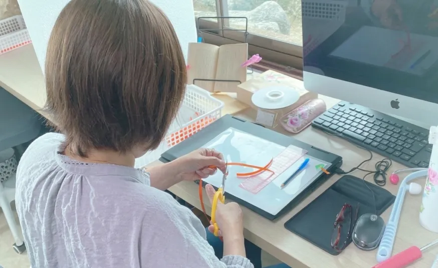 スタッフの作業の様子